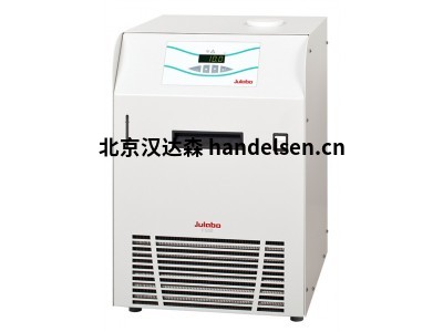 德國JULABO循環(huán)冷卻器F500內(nèi)部為不銹鋼水箱